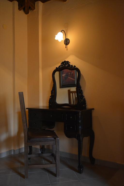Guesthouse Rodamos 탁시아르히스 외부 사진